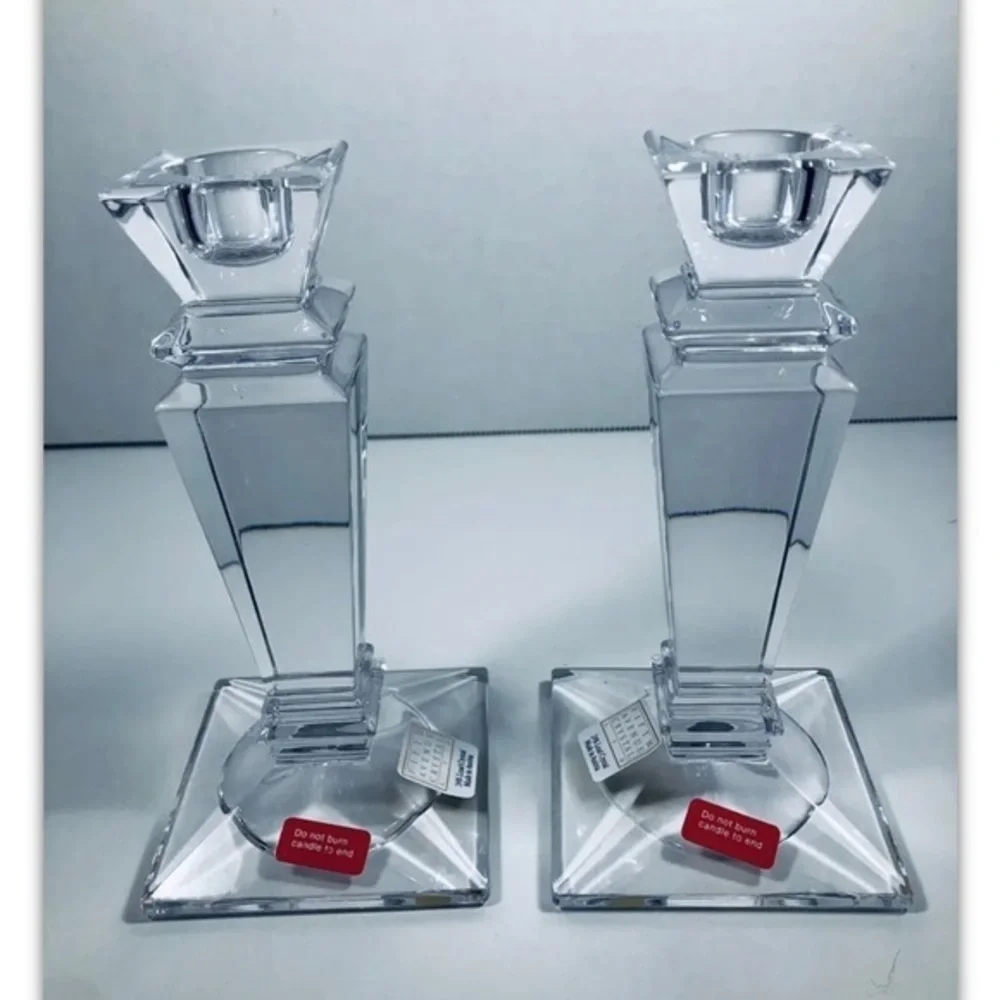 Fifth Avenue Crystal Ltd, 5 1/2 Pillar Candle stick Holder Pair